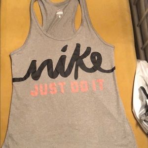 Nike workout tank